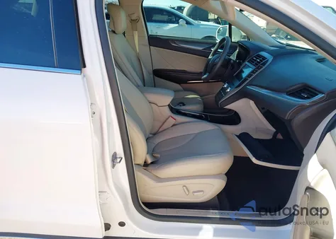 2018 Lincoln Mkc Premiere from USA, damaged, VIN 5LMCJ1C91JUL33255